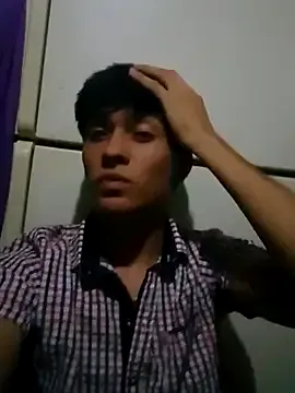NichaColors – webcam model profile photo Image 2