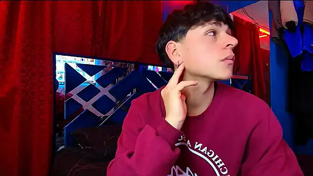 MsKatieX – webcam model profile photo Image 17