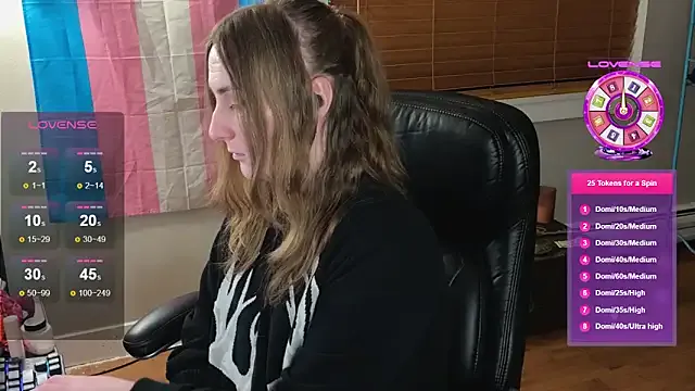 EmmaWilliam23 – webcam model profile photo Image 9