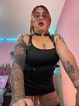 CourtneyCorsetX – webcam model profile photo Image 5