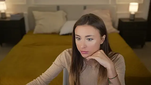 Zoesmall – webcam model profile photo Image 9