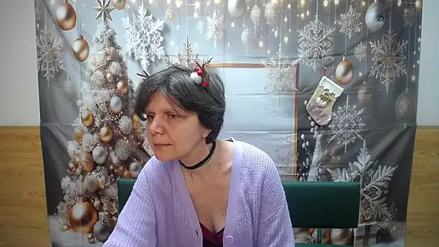 UrielRay – webcam model profile photo Image 5