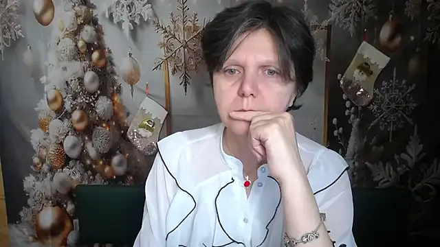 UrielRay – webcam model profile photo Image 6