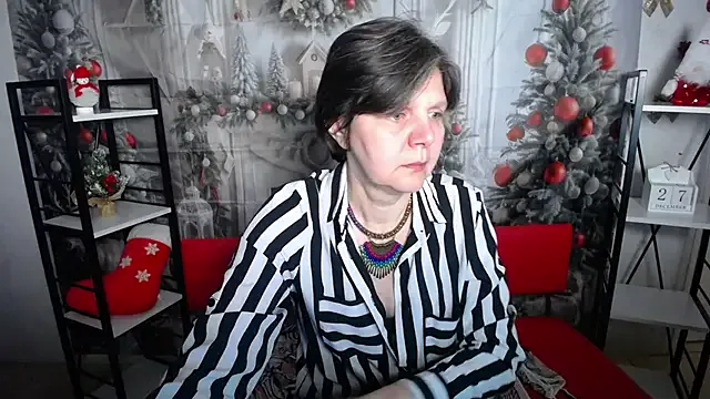 UrielRay – webcam model profile photo Image 8