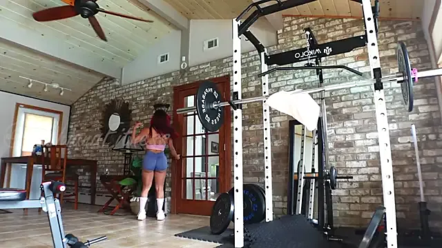LushianaFitness Image 11