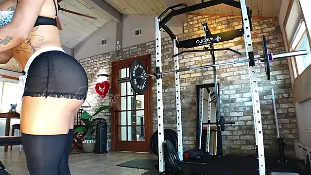 LushianaFitness Image 9