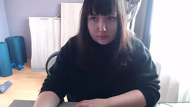 BustyRea – webcam model profile photo Image 13