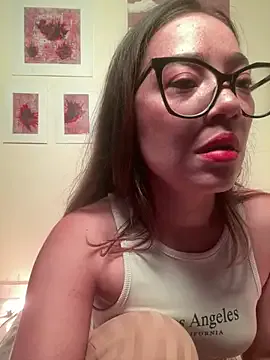 MadameNat's Thumb Image