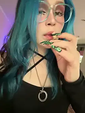 CarryOnJhonn – webcam model profile photo Image 11