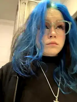 CarryOnJhonn – webcam model profile photo Image 15