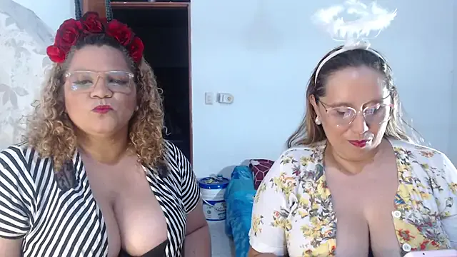 AliceeCarther – webcam model profile photo Image 9