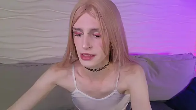 AnggieMiller – webcam model profile photo Image 19