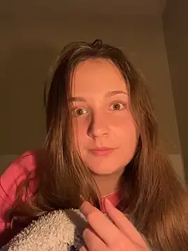 LuccyMilky – webcam model profile photo Image 6