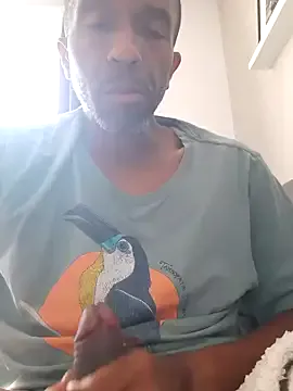 Iron_tous – webcam model profile photo Image 12