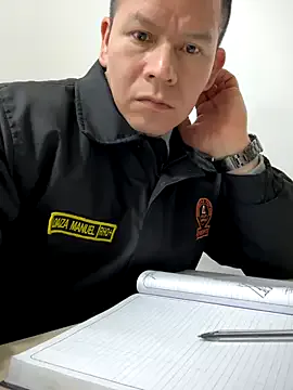 shanalove – webcam model profile photo Image 10