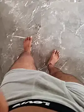 PumaShyXD – webcam model profile photo Image 7