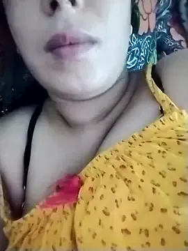 isabellaMR – webcam model profile photo Image 3