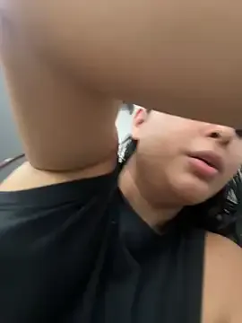 Justasoftfemboyy – webcam model profile photo Image 17