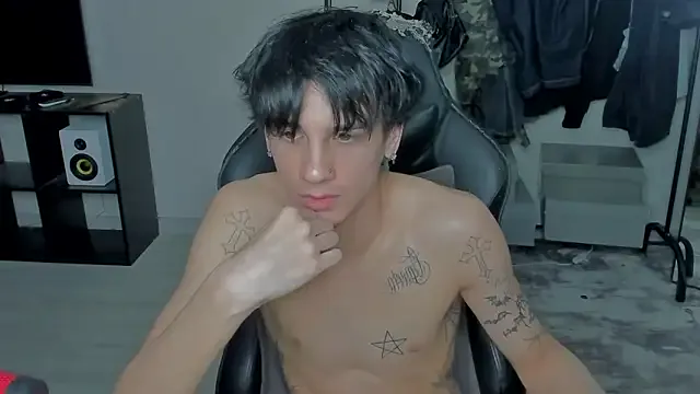 alandelrey57 – webcam model profile photo Image 3