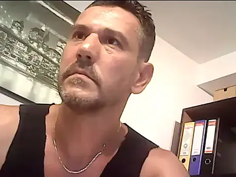 carlyswett19 – webcam model profile photo Image 13