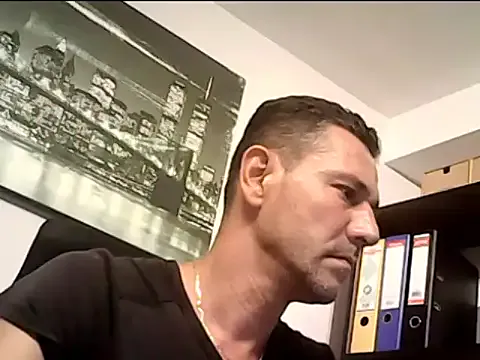 carlyswett19 – webcam model profile photo Image 16