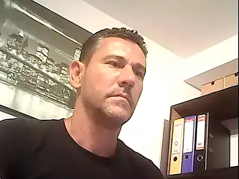 carlyswett19 – webcam model profile photo Image 6