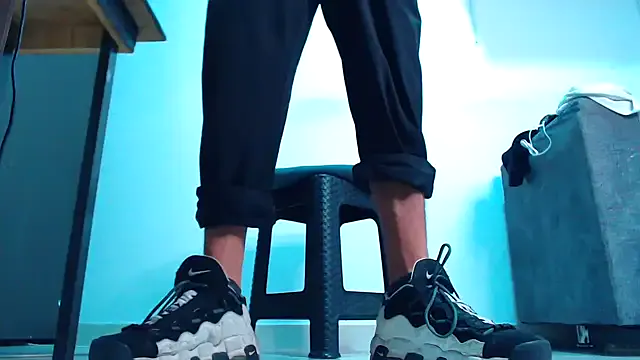 DessiCakes – webcam model profile photo Image 19