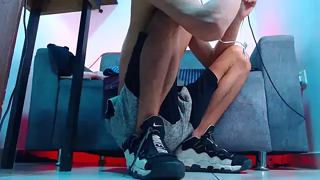 DessiCakes – webcam model profile photo Image 7