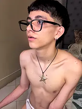 RemiReagan – webcam model profile photo Image 11