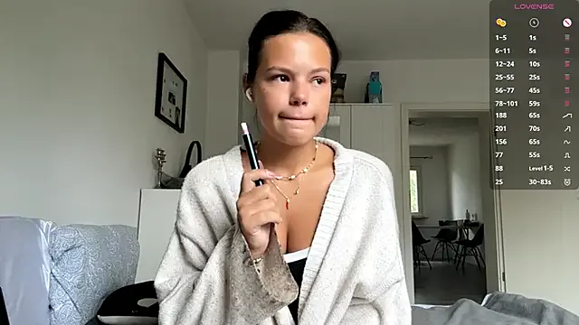 OrlaOnline webcam show Image 19