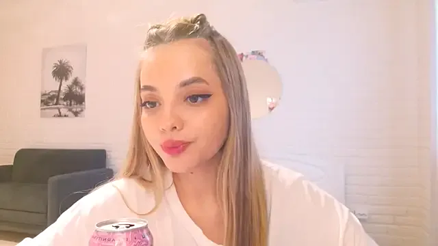 PrincessOPoison – webcam model profile photo Image 4