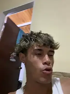 BimboFawn – webcam model profile photo Image 15