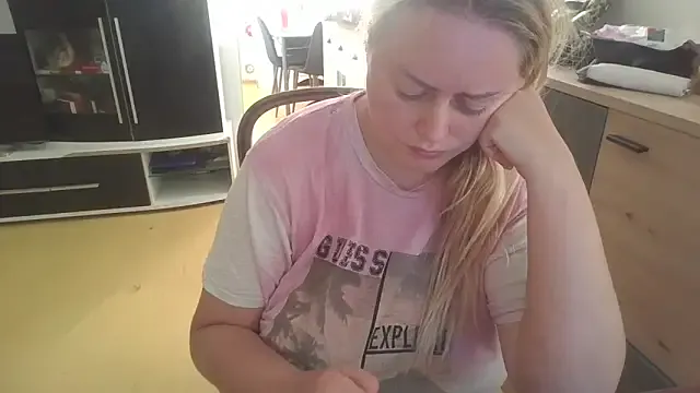 Goldi159 – webcam model profile photo Image 12