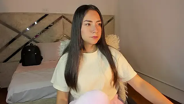 ZarahKox – webcam model profile photo Image 15