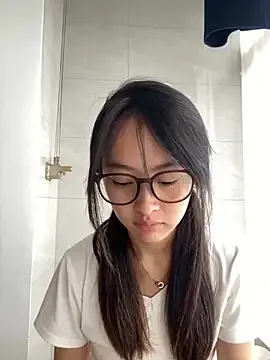 FitnesMilfy – webcam model profile photo Image 12