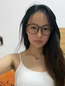 FitnesMilfy – webcam model profile photo Image 4