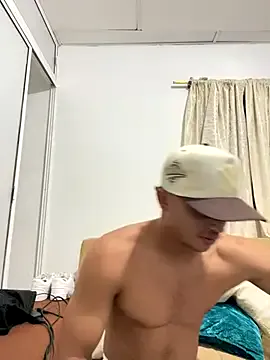 Declan_fox – webcam model profile photo Image 11