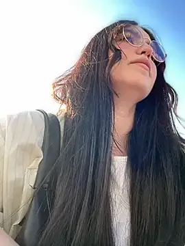 Gokujyo-Namanaka – webcam model profile photo Image 13