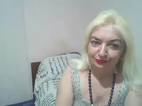 SophiiaStarr – webcam model profile photo Image 10