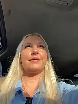 stonerbaby – webcam model profile photo Image 10