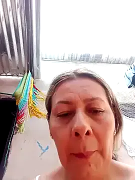 Mia-funny20's Thumb Image