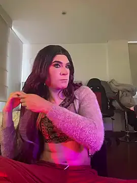 Mia_Frank_ Image 2