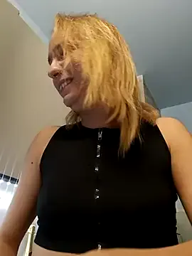 Iron_tous – webcam model profile photo Image 11