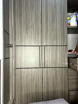 DMGirl – webcam model profile photo Image 12