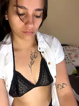 TrinitySuccubus – webcam model profile photo Image 19