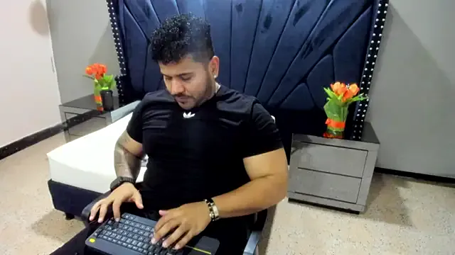 michael_hill1 – webcam model profile photo