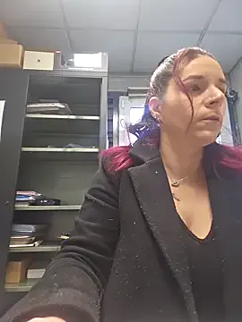 HanahMiler – webcam model profile photo Image 3