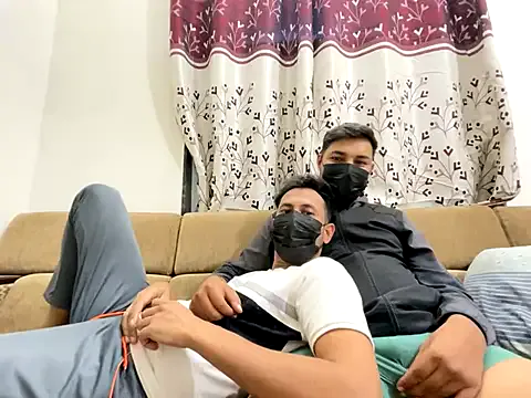 PassionRaines – webcam model profile photo Image 12