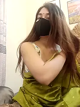 MuscleVixxxen – webcam model profile photo Image 11