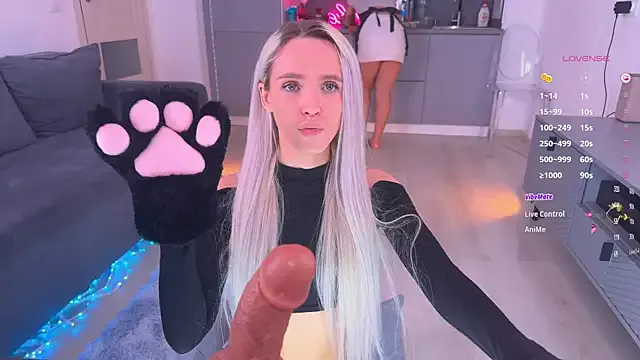 mikkixmeow Image 2